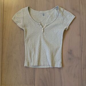 Brandy Melville Sage Green floral zelly top